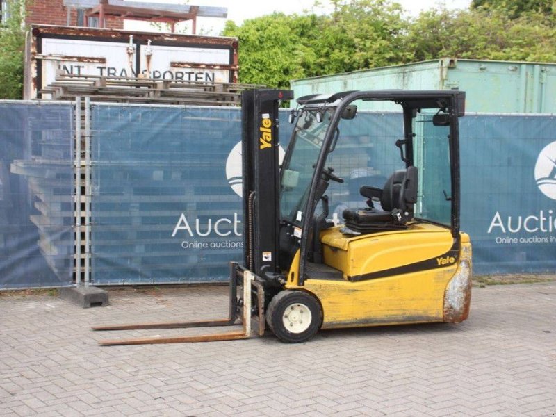 Frontstapler типа Yale ERP16VT, Gebrauchtmaschine в Antwerpen
