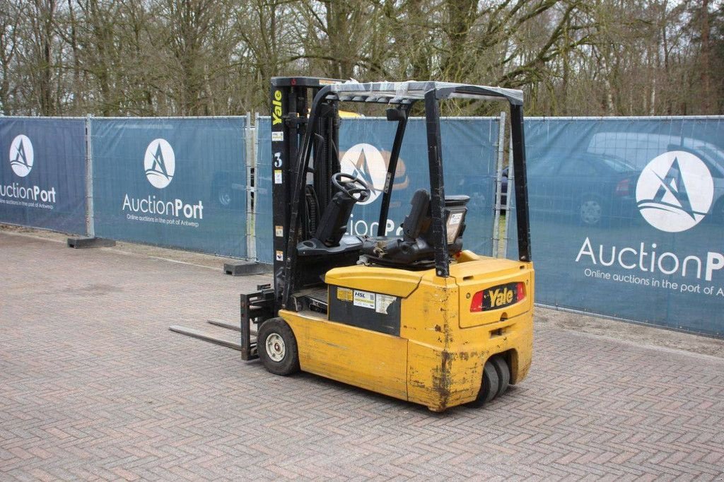 Frontstapler типа Yale ERP18ATF E2130, Gebrauchtmaschine в Antwerpen (Фотография 3)