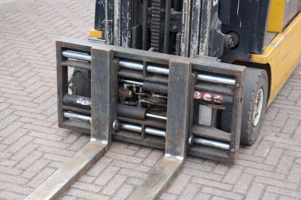 Frontstapler типа Yale ERP18ATF E2130, Gebrauchtmaschine в Antwerpen (Фотография 11)