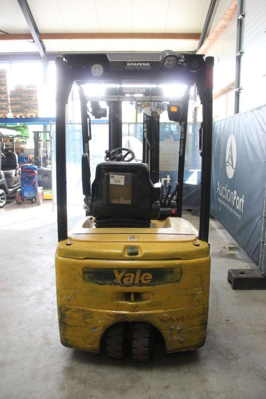Frontstapler типа Yale ERP18VT, Gebrauchtmaschine в Antwerpen (Фотография 4)