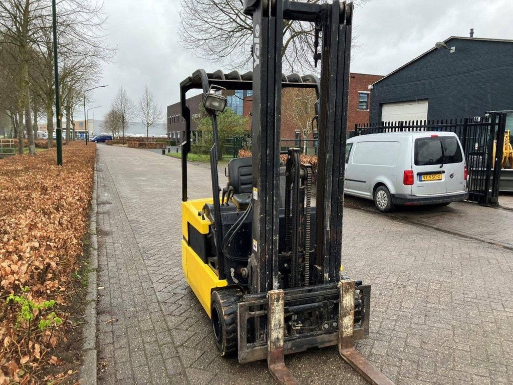 Frontstapler типа Yale ERP20ATF, Gebrauchtmaschine в Antwerpen (Фотография 5)