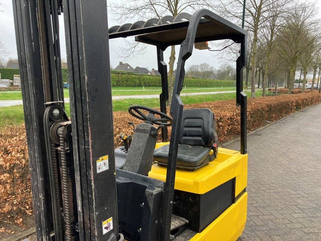 Frontstapler типа Yale ERP20ATF, Gebrauchtmaschine в Antwerpen (Фотография 10)