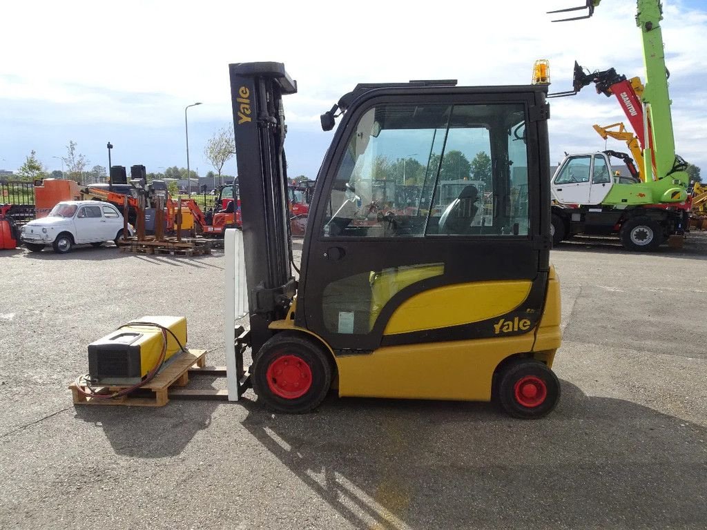 Frontstapler des Typs Yale ERP22-VL ERO22-VL, Gebrauchtmaschine in Zutphen (Bild 7)