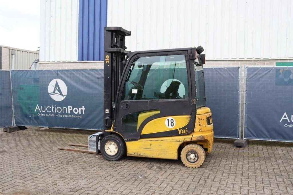 Frontstapler tip Yale ERP25VL, Gebrauchtmaschine in Antwerpen (Poză 3)