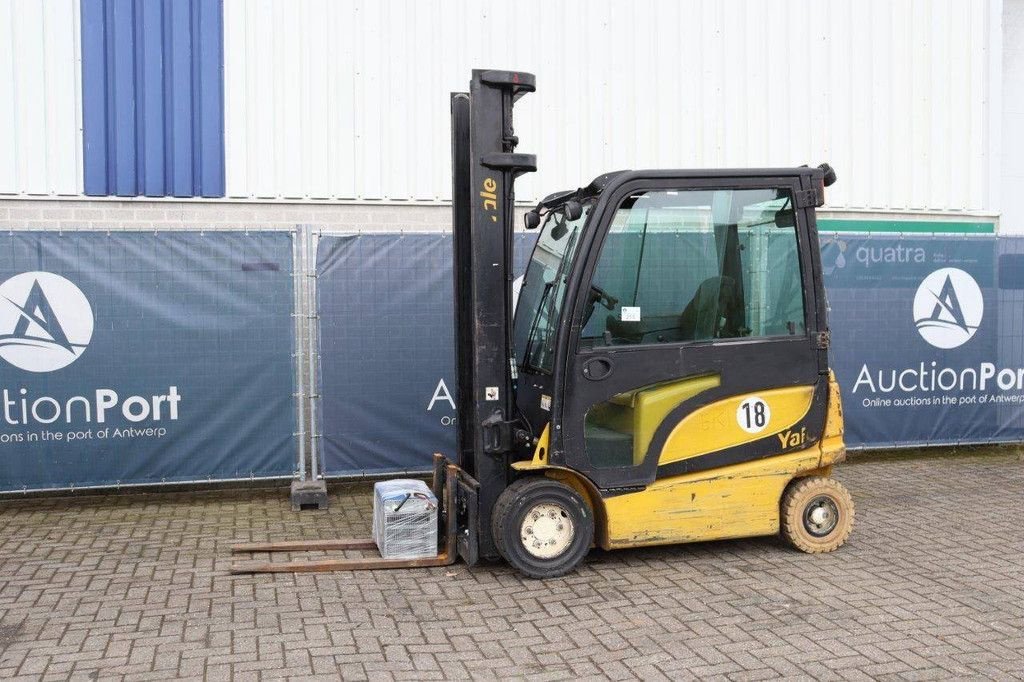 Frontstapler tip Yale ERP25VL, Gebrauchtmaschine in Antwerpen (Poză 1)