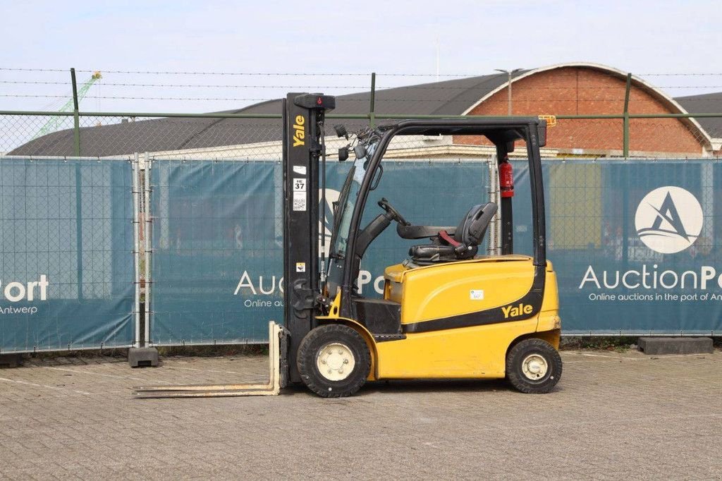 Frontstapler του τύπου Yale ERP25VL, Gebrauchtmaschine σε Antwerpen (Φωτογραφία 1)