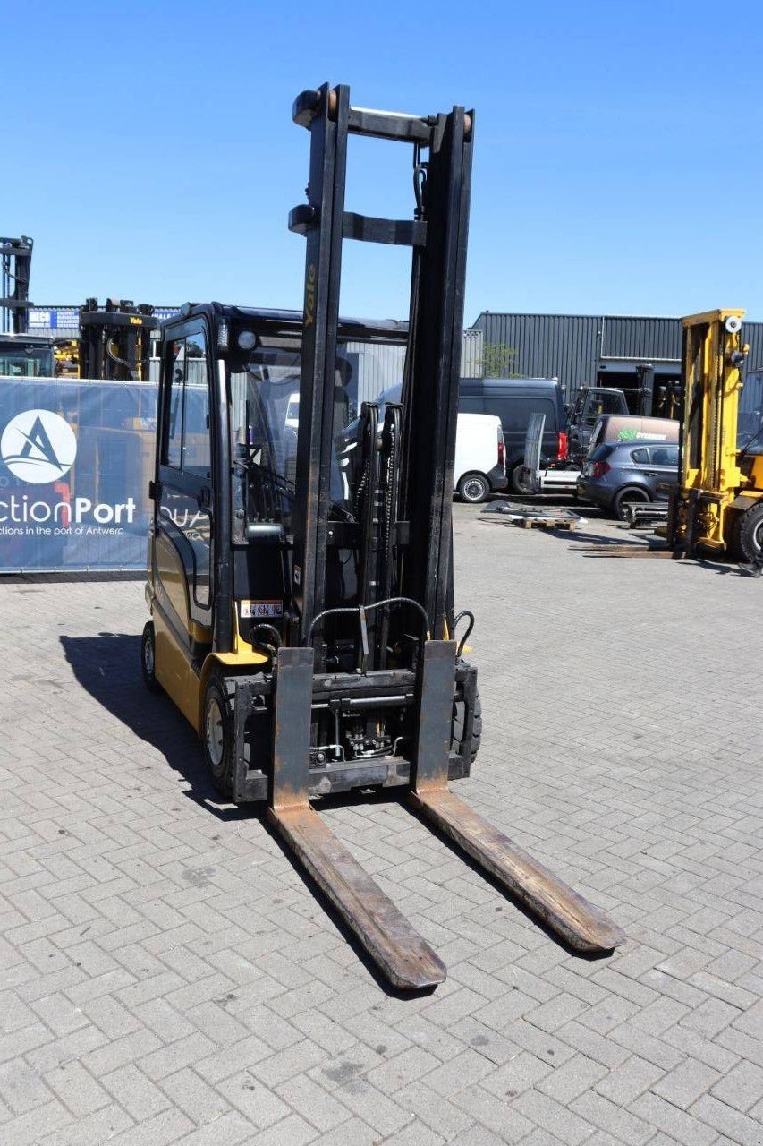Frontstapler tip Yale ERP35VL, Gebrauchtmaschine in Antwerpen (Poză 9)