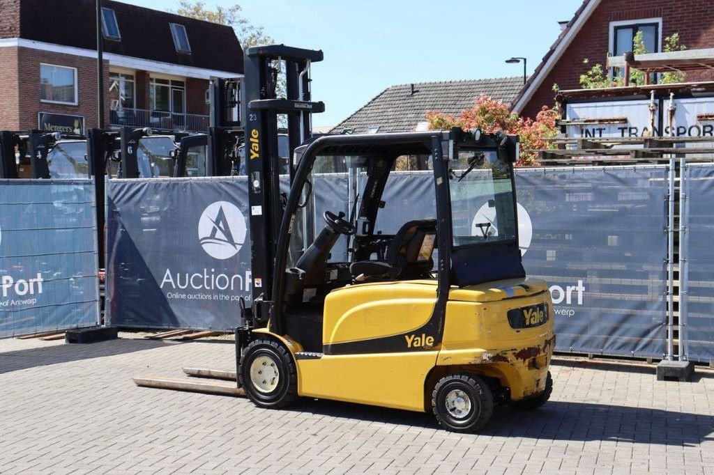 Frontstapler tip Yale ERP35VL, Gebrauchtmaschine in Antwerpen (Poză 4)