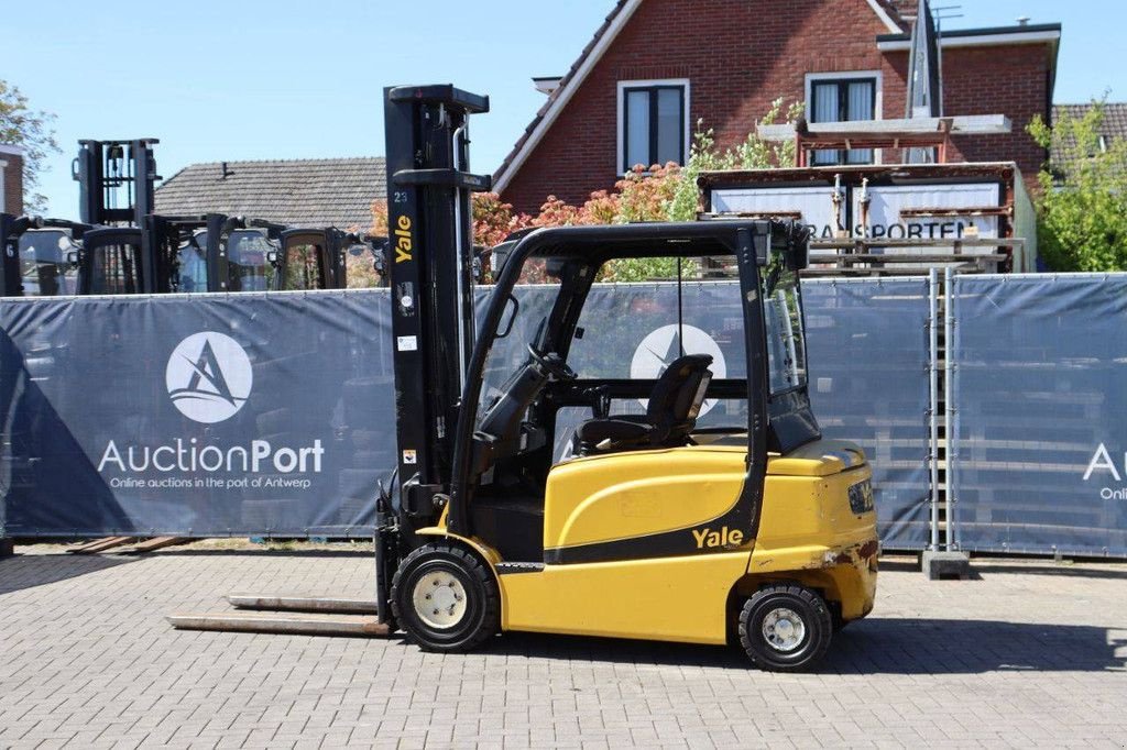Frontstapler tip Yale ERP35VL, Gebrauchtmaschine in Antwerpen (Poză 3)