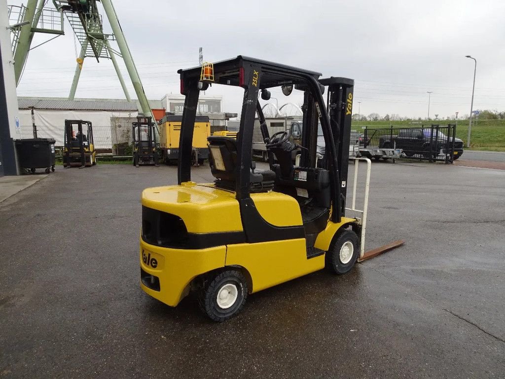 Frontstapler typu Yale GDP25-LX GDP25, Gebrauchtmaschine v Zutphen (Obrázek 4)