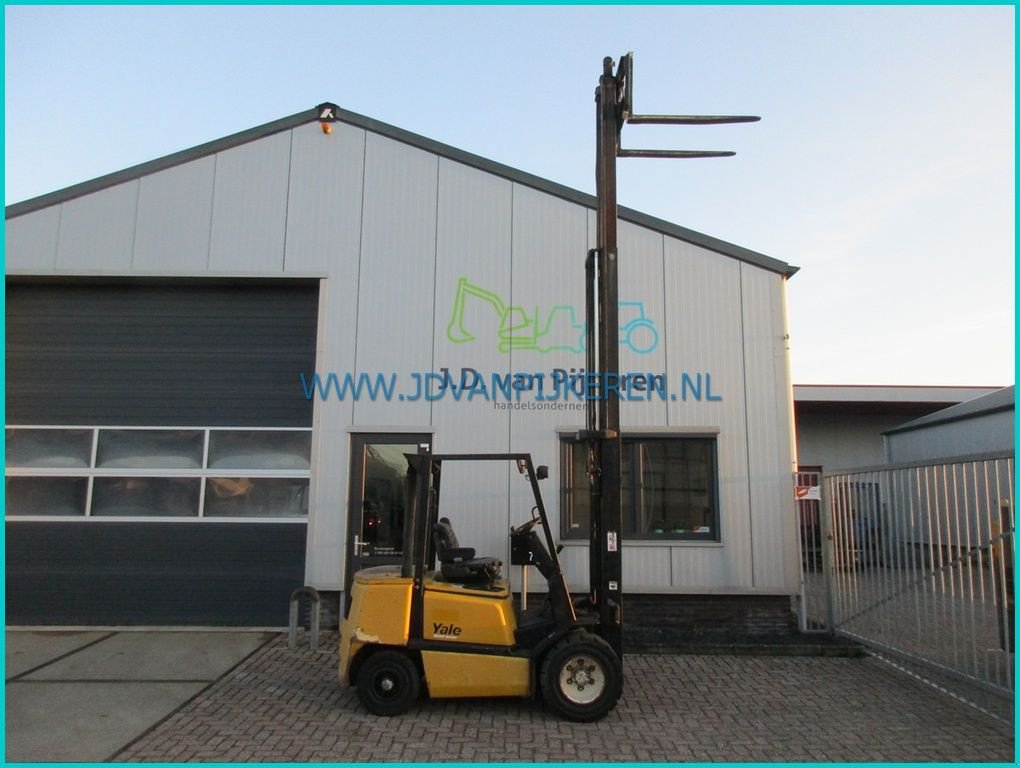 Frontstapler des Typs Yale GDP30TF, Gebrauchtmaschine in IJsselmuiden (Bild 11)