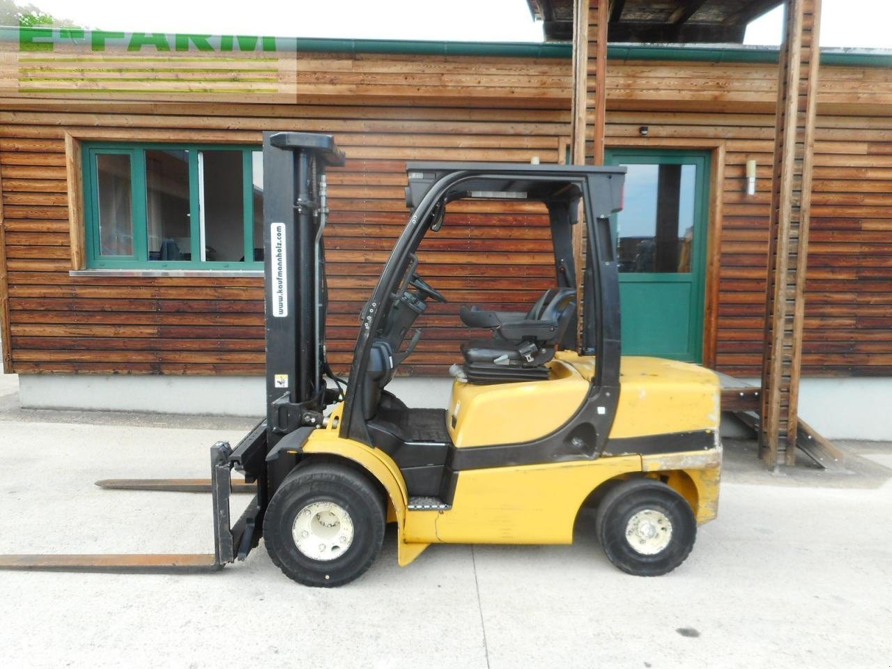 Frontstapler of the type Yale gdp35vx triplex 4,9m + ss + zwillingsreifen, Gebrauchtmaschine in ST. NIKOLAI/DR. (Picture 1)