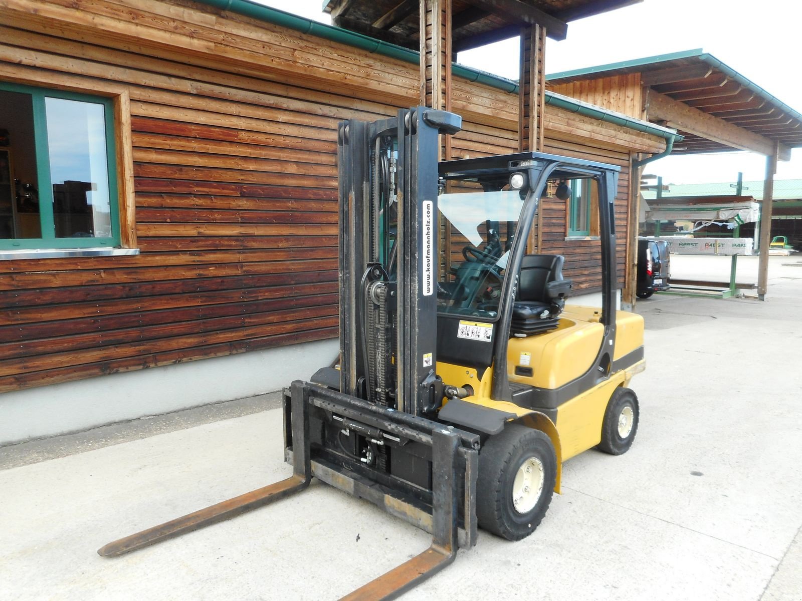 Frontstapler del tipo Yale GDP35VX Triplex 4,9m + SS + Zwillingsreifen, Gebrauchtmaschine In St. Nikolai ob Draßling (Immagine 2)