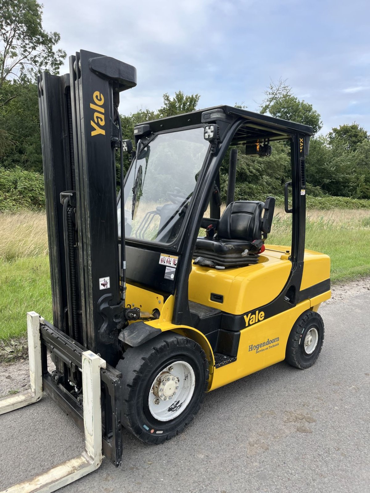 Frontstapler del tipo Yale GDP35VX, Gebrauchtmaschine In Lelystad (Immagine 3)