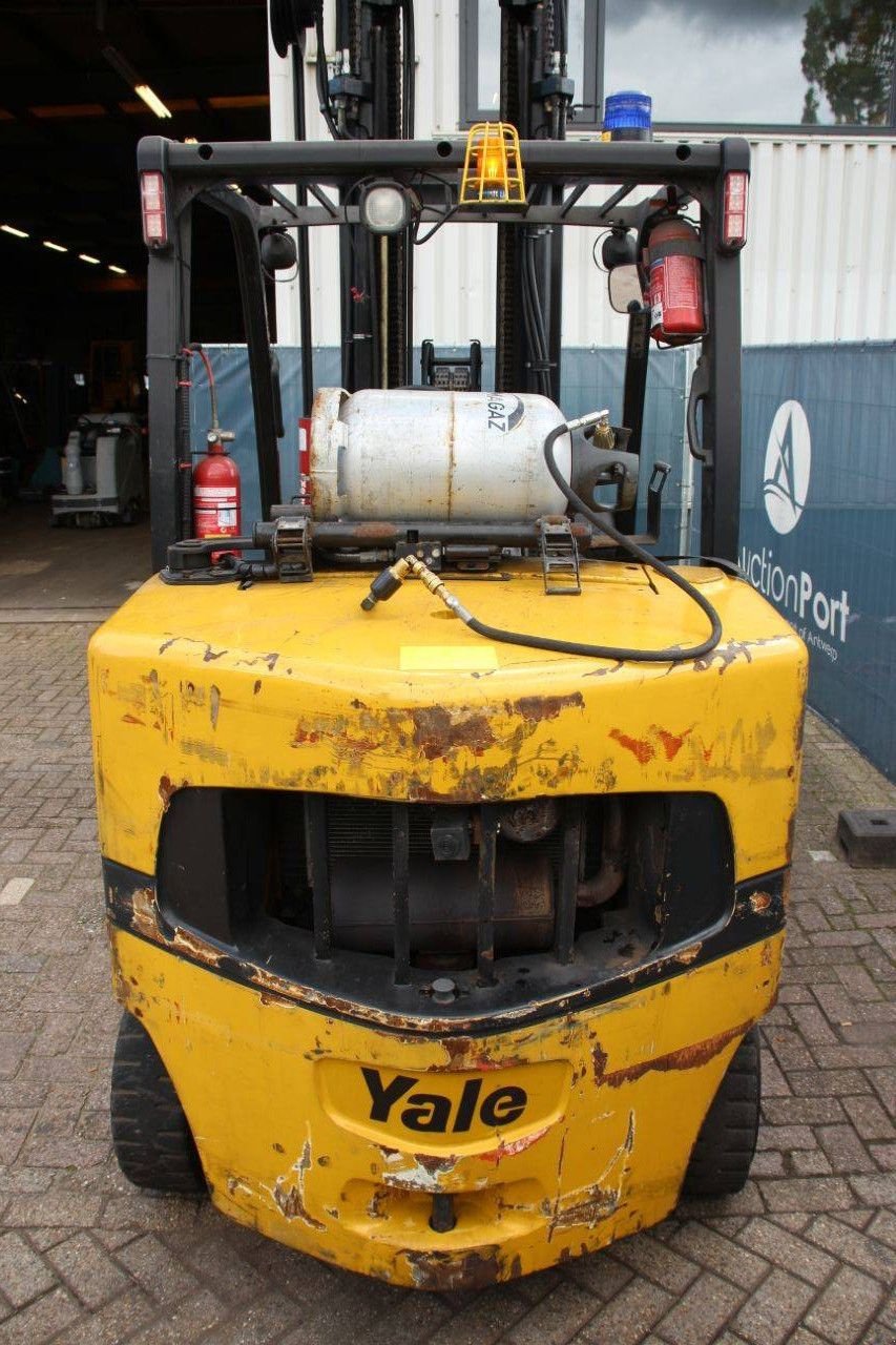 Frontstapler des Typs Yale GLC70VX, Gebrauchtmaschine in Antwerpen (Bild 4)