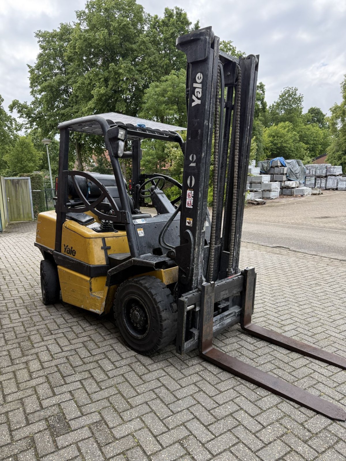 Frontstapler Türe ait Yale glkp40lj, Gebrauchtmaschine içinde Heythuysen (resim 2)