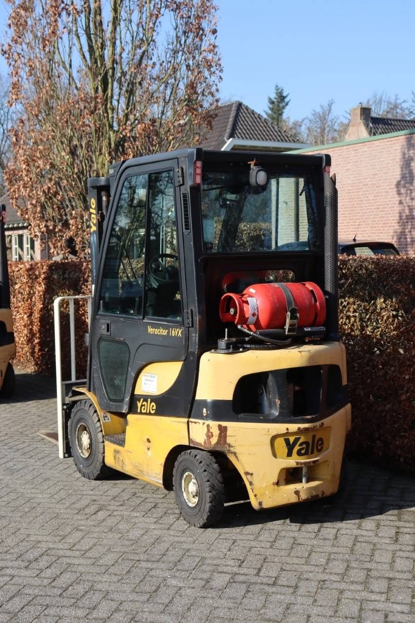 Frontstapler del tipo Yale GLP16VX, Gebrauchtmaschine In Antwerpen (Immagine 4)
