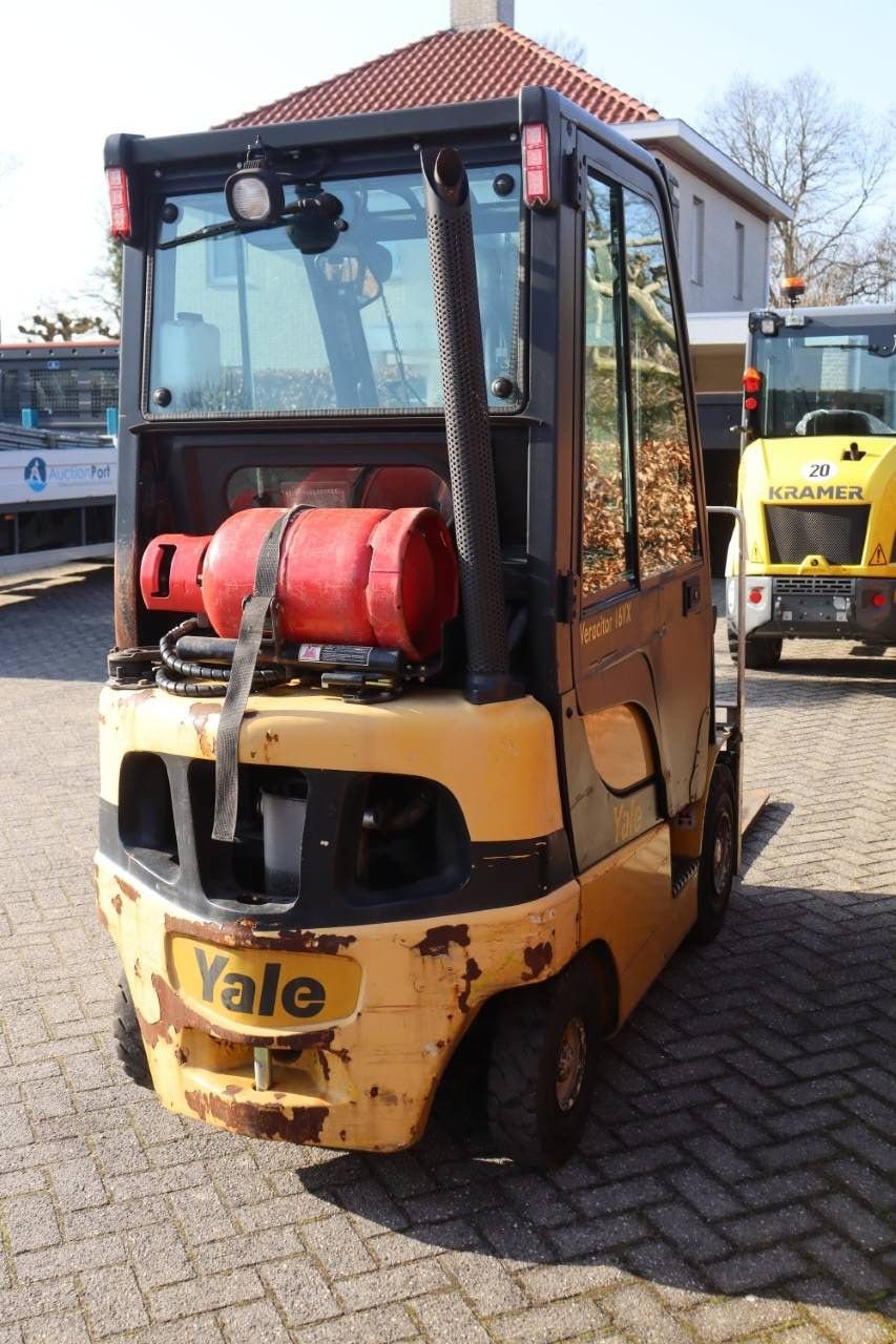 Frontstapler Türe ait Yale GLP16VX, Gebrauchtmaschine içinde Antwerpen (resim 7)