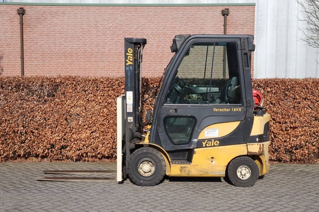 Frontstapler du type Yale GLP16VX, Gebrauchtmaschine en Antwerpen (Photo 2)