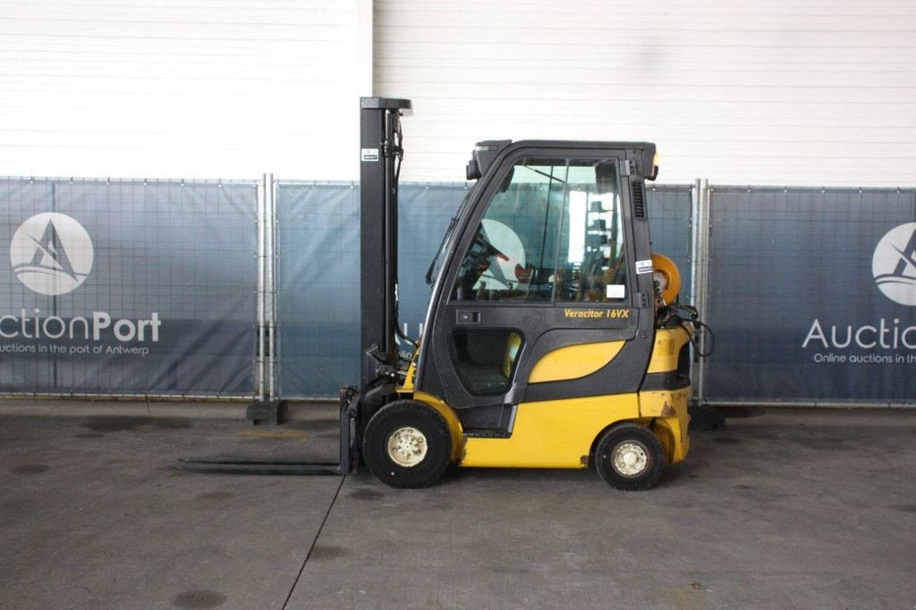 Frontstapler del tipo Yale GLP16VX, Gebrauchtmaschine en Antwerpen (Imagen 2)