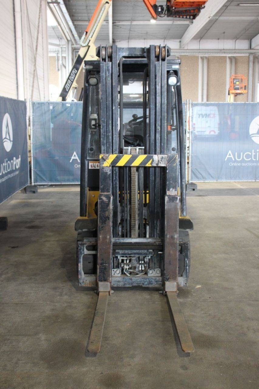 Frontstapler del tipo Yale GLP16VX, Gebrauchtmaschine en Antwerpen (Imagen 8)