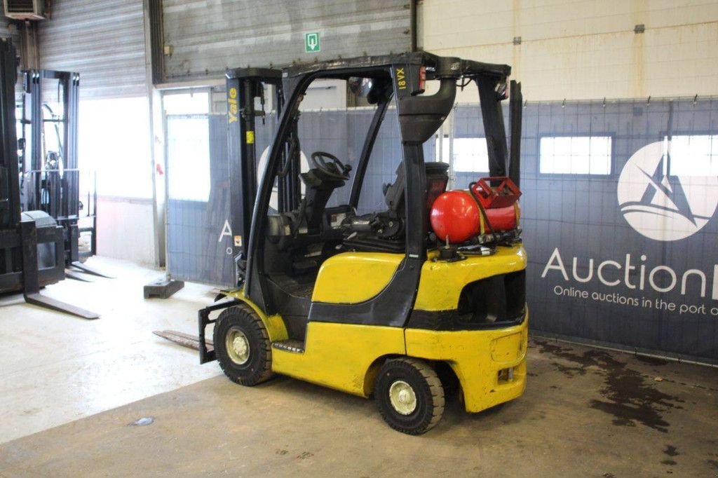 Frontstapler tip Yale GLP18VXV2175, Gebrauchtmaschine in Antwerpen (Poză 3)