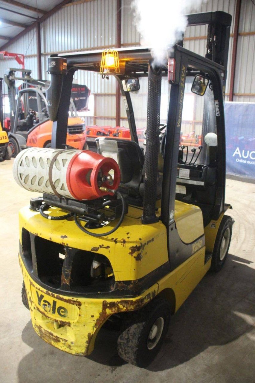Frontstapler a típus Yale GLP25VX, Gebrauchtmaschine ekkor: Antwerpen (Kép 5)