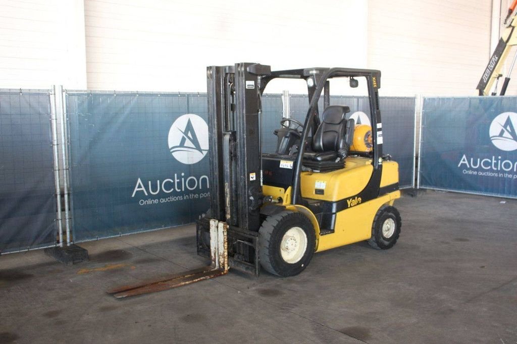 Frontstapler Türe ait Yale GLP25VX, Gebrauchtmaschine içinde Antwerpen (resim 9)