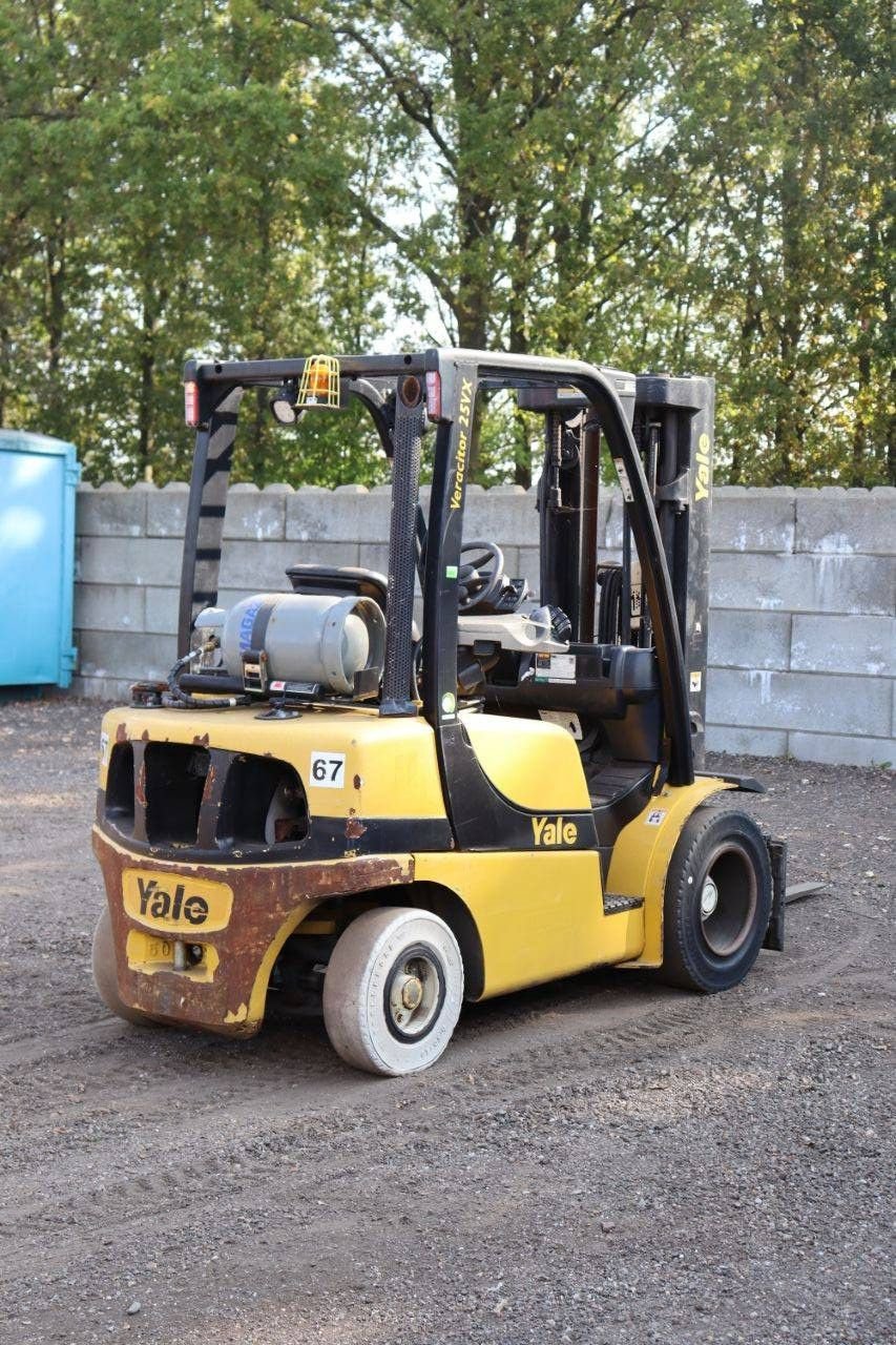 Frontstapler of the type Yale GLP25VXE2170, Gebrauchtmaschine in Antwerpen (Picture 7)