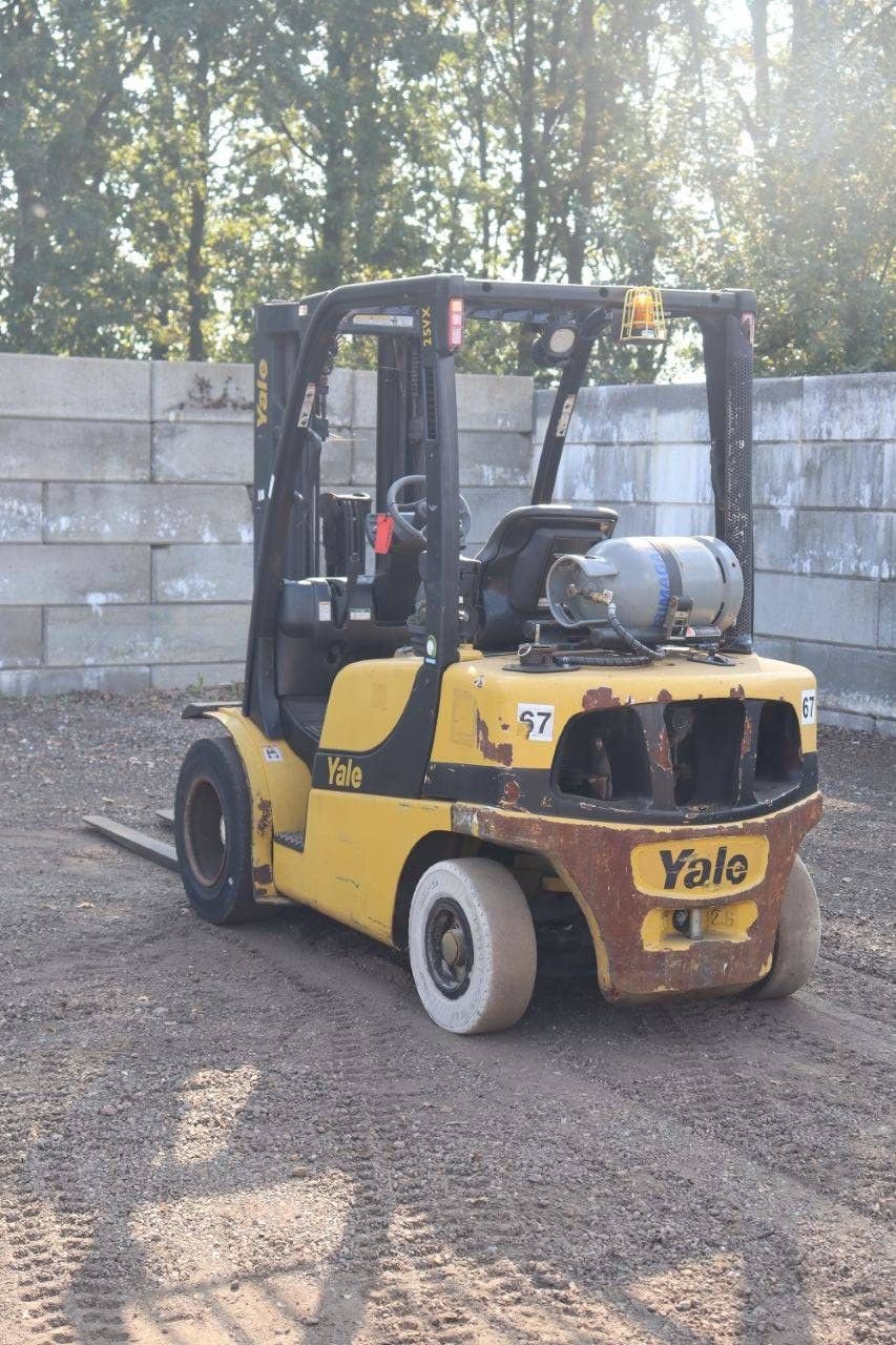 Frontstapler of the type Yale GLP25VXE2170, Gebrauchtmaschine in Antwerpen (Picture 4)