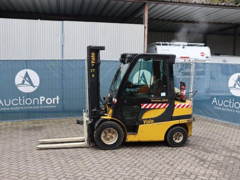 Frontstapler типа Yale GLP30VX, Gebrauchtmaschine в Antwerpen