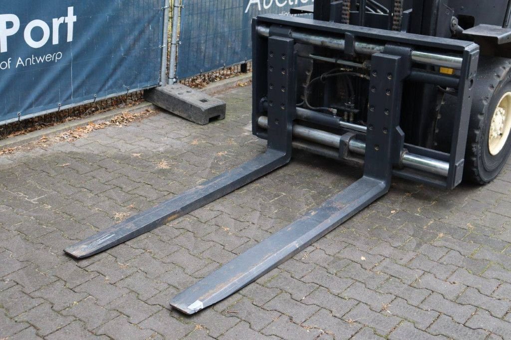 Frontstapler del tipo Yale GLP55MJ, Gebrauchtmaschine In Antwerpen (Immagine 8)