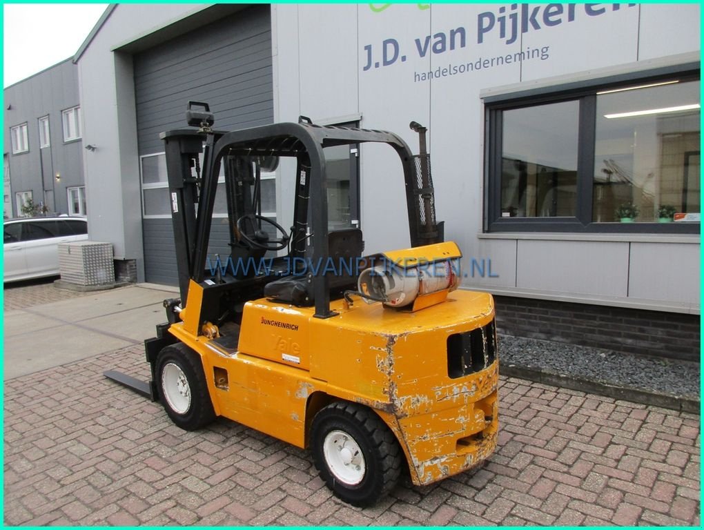 Frontstapler des Typs Yale Jungheinricch TFG30, Gebrauchtmaschine in IJsselmuiden (Bild 2)