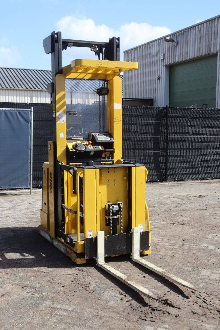 Frontstapler des Typs Yale MO10E AC, Gebrauchtmaschine in Antwerpen (Bild 8)
