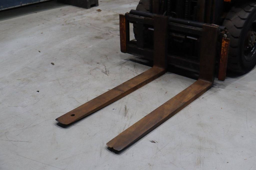 Frontstapler of the type Yang FG 25, Gebrauchtmaschine in Antwerpen (Picture 11)