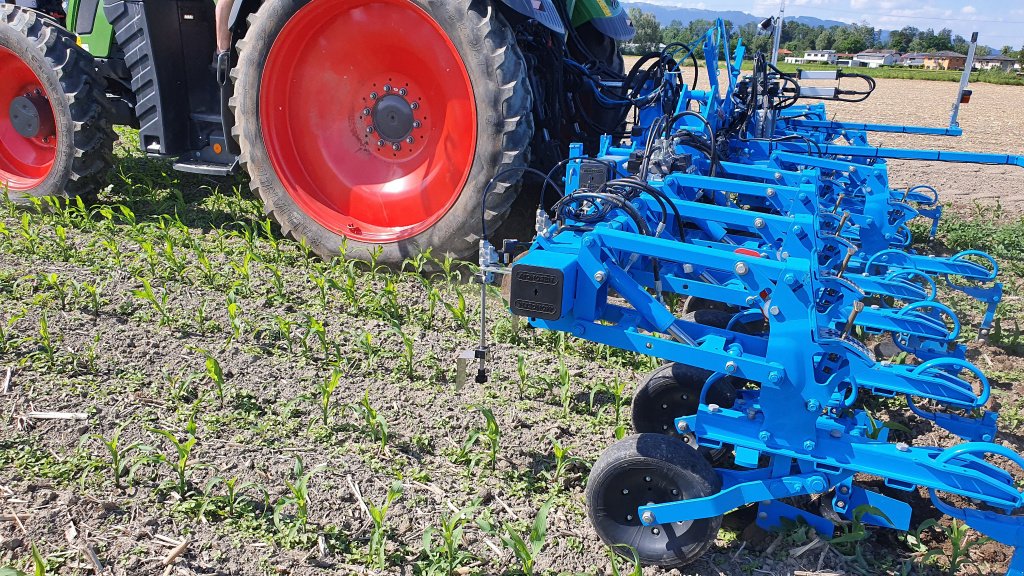 Fronttank für Anbauspritze des Typs AGRIPP Bandspritze ES, Neumaschine in Welver (Bild 7)