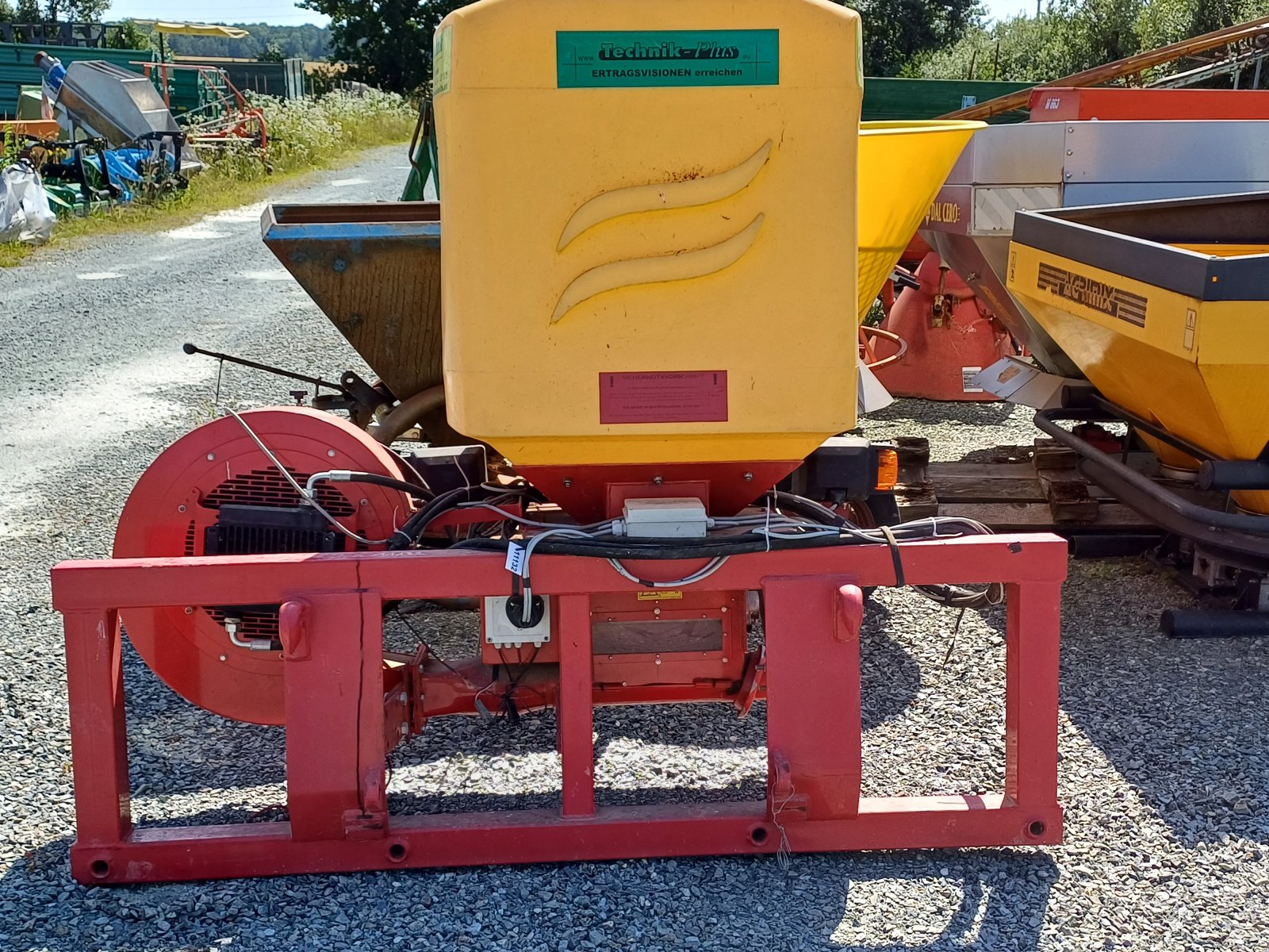 Fronttank für Anbauspritze des Typs Technik-Plus TP01100 Front Turbo, Gebrauchtmaschine in Strem (Bild 1)