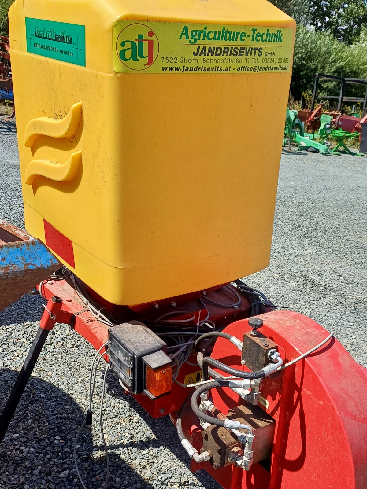 Fronttank für Anbauspritze des Typs Technik-Plus TP01100 Front Turbo, Gebrauchtmaschine in Strem (Bild 5)