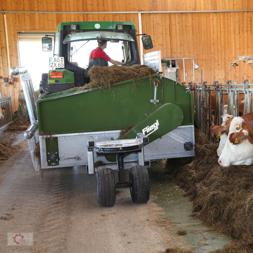 Futterdosiergerät tipa Fliegl Ballenauflöser Profi-Combi, Neumaschine u Tiefenbach (Slika 7)