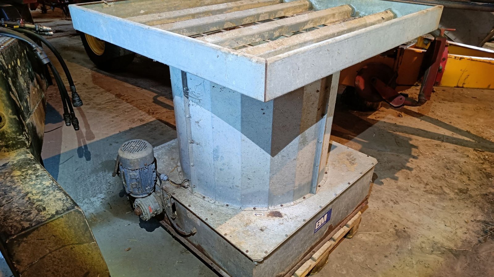 Futtermischwagen del tipo BM Horse Mineralpåslag, Gebrauchtmaschine In Egtved (Immagine 1)