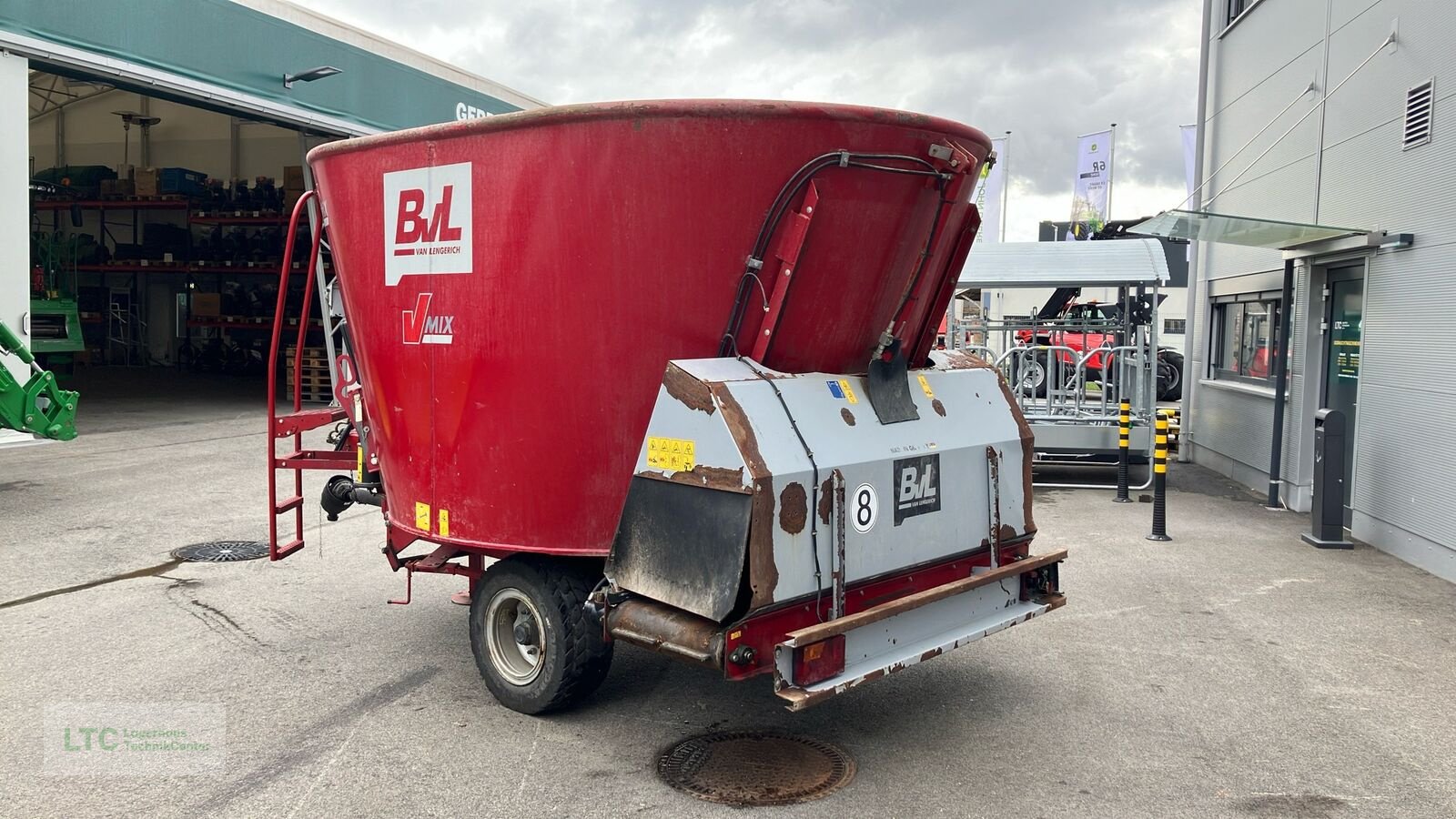 Futtermischwagen of the type BVL V-MIX 10N, Gebrauchtmaschine in Redlham (Picture 4)