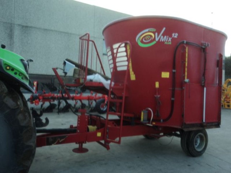 Futtermischwagen del tipo BVL V-MIX 12, Gebrauchtmaschine In MOULLE (Immagine 3)