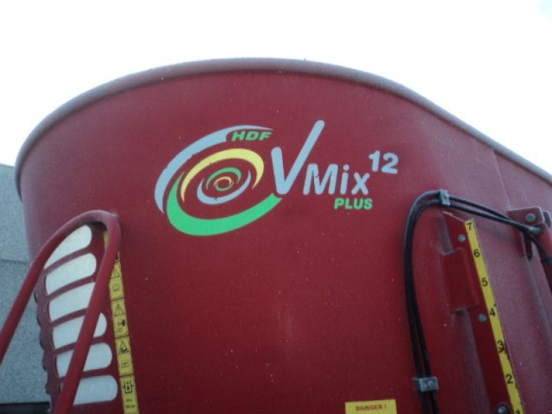 Futtermischwagen del tipo BVL V-MIX 12, Gebrauchtmaschine In MOULLE (Immagine 4)