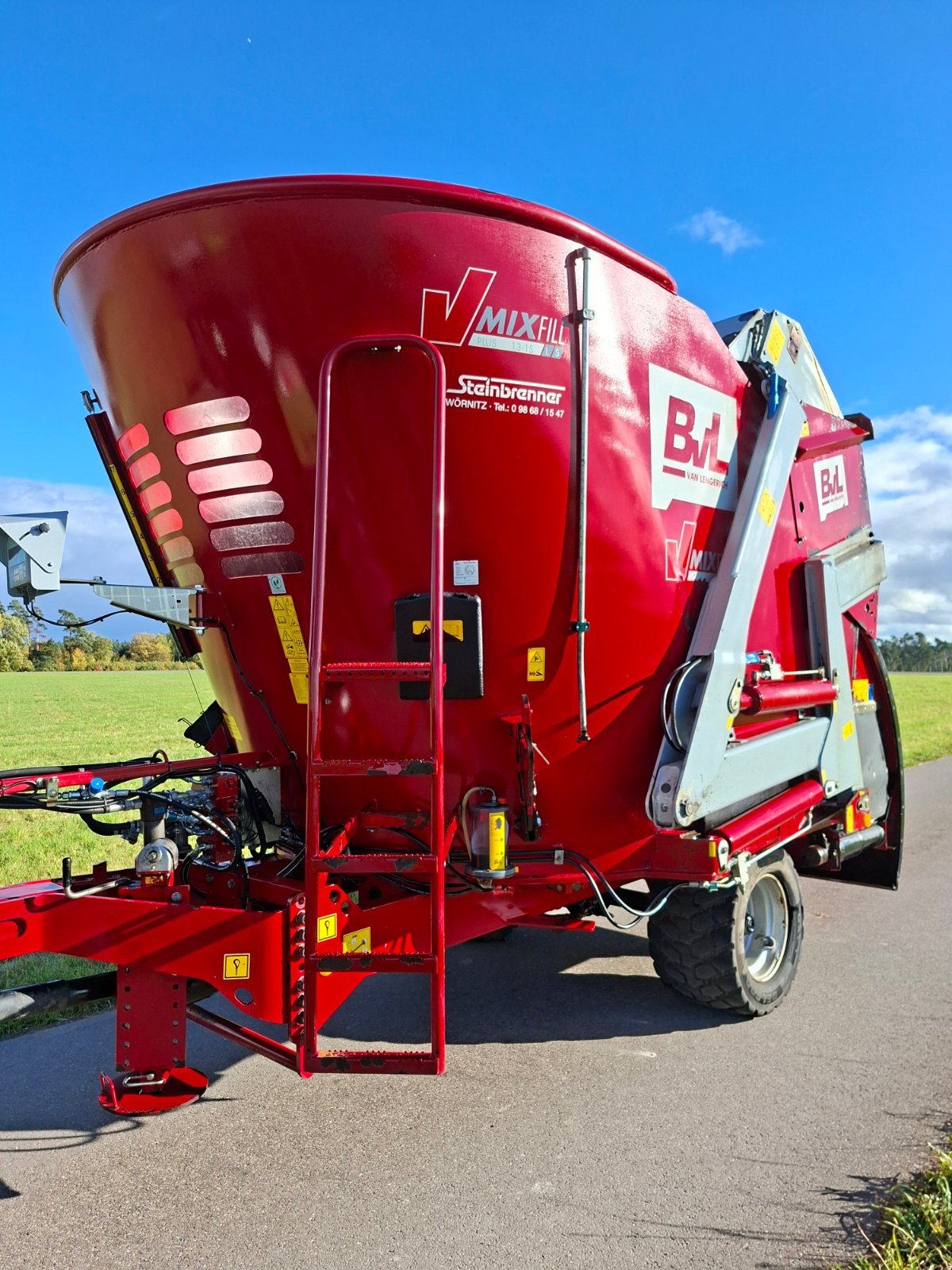 Futtermischwagen от тип BVL V-Mix 13 LS, Gebrauchtmaschine в Feuchtwangen (Снимка 1)