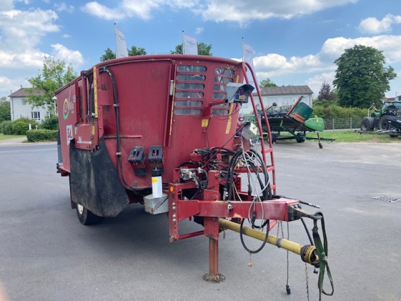 Futtermischwagen des Typs BVL V-Mix 15N 2S Futtermischwagen, Gebrauchtmaschine in Bebra (Bild 4)