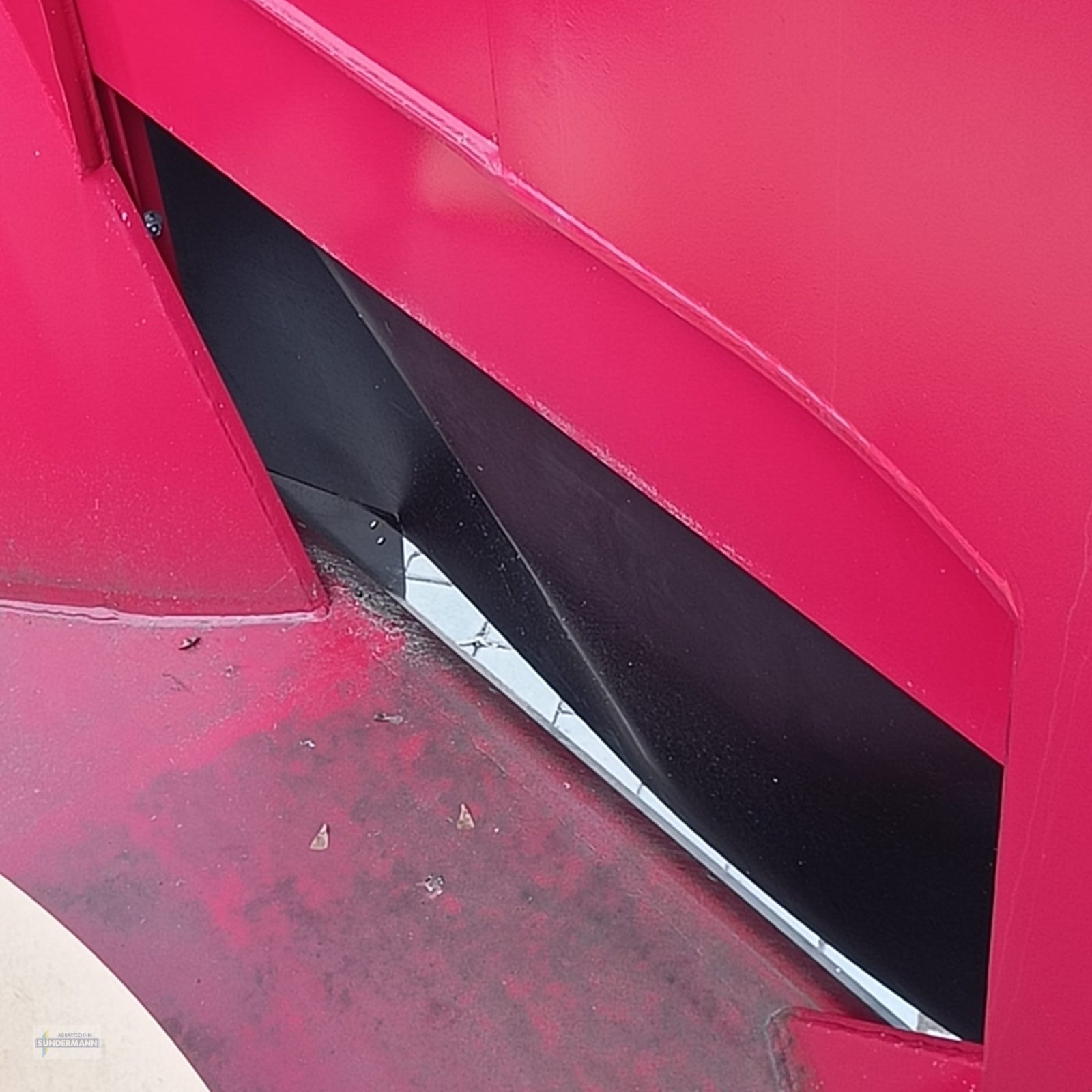 Futtermischwagen of the type BVL V-Mix 17N-2S, Neumaschine in Bassum (Picture 6)