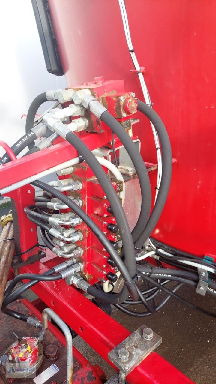 Futtermischwagen типа BVL V-Mix 22-2S, Gebrauchtmaschine в Wölferheim (Фотография 8)