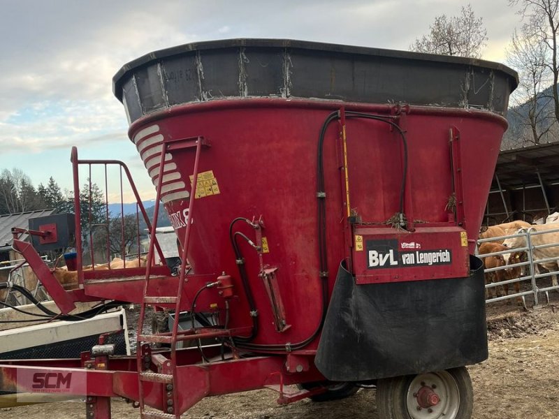 Futtermischwagen типа BVL V-Mix 8, Gebrauchtmaschine в St. Marein