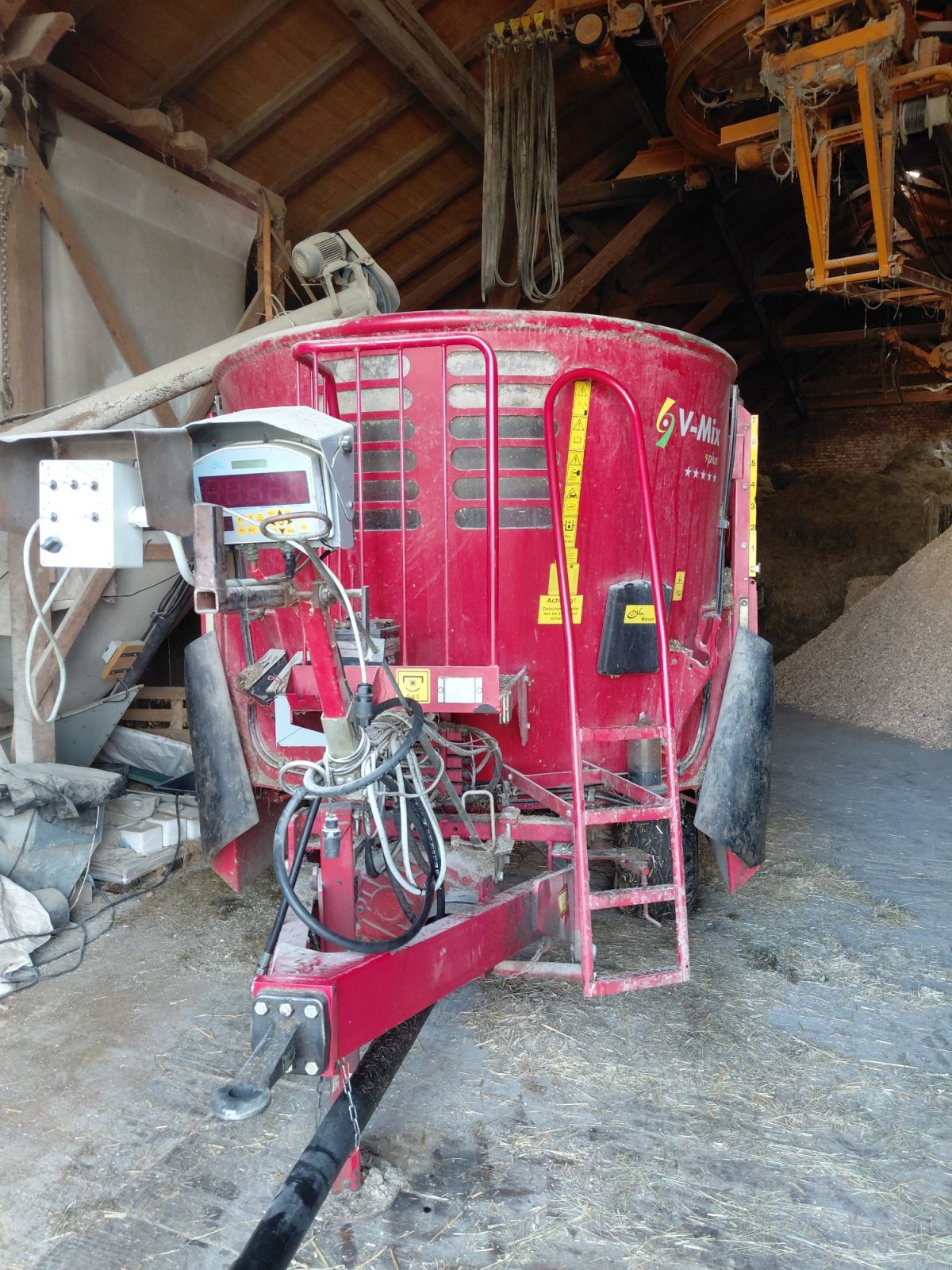 Futtermischwagen типа BVL V-Mix 9 Plus, Gebrauchtmaschine в Emmering (Фотография 2)