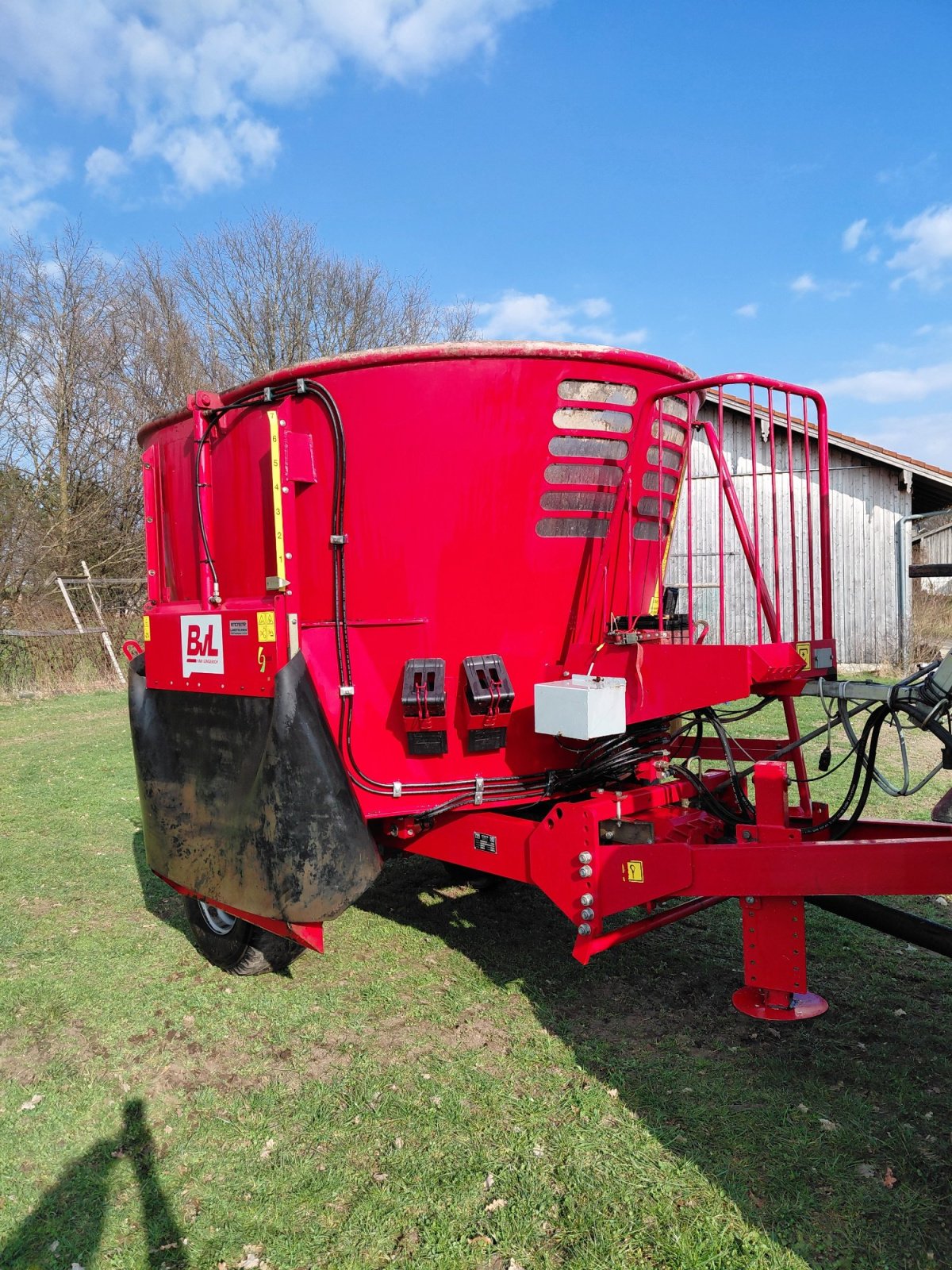 Futtermischwagen van het type BVL V-Mix 9 Plus, Gebrauchtmaschine in Emmering (Foto 2)